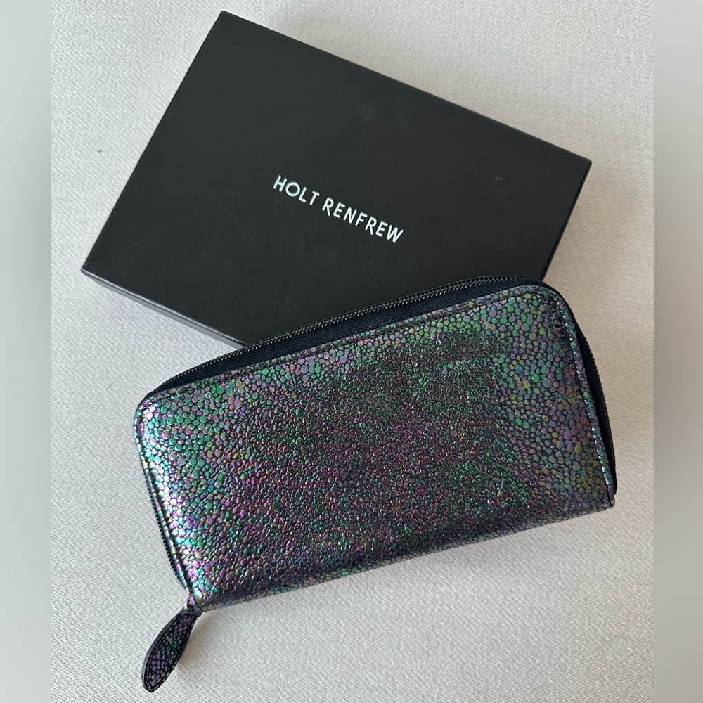 Holt Renfrew Vintage Iridescent Textured Black Wallet - New Unused with Box